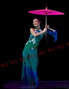 中国舞踊教室の講師紹介